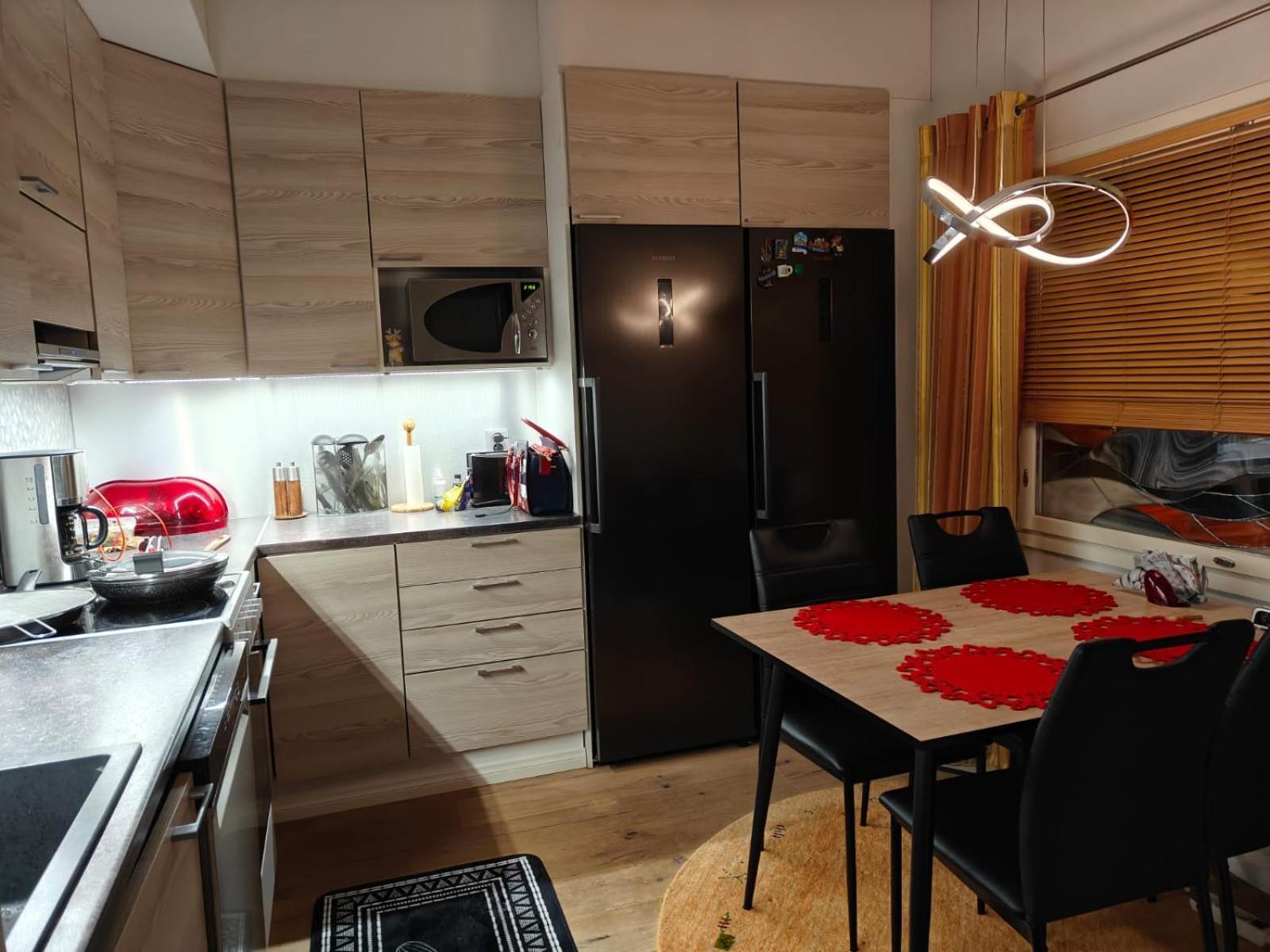 Koti Pyhaejaerven Rannalla Tampereella Ngoại thất bức ảnh