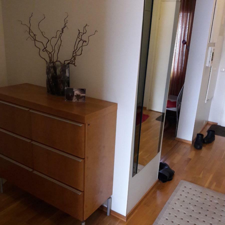 Koti Pyhaejaerven Rannalla Tampereella Ngoại thất bức ảnh