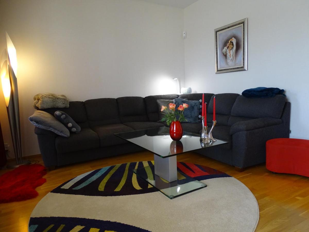 Koti Pyhaejaerven Rannalla Tampereella Ngoại thất bức ảnh